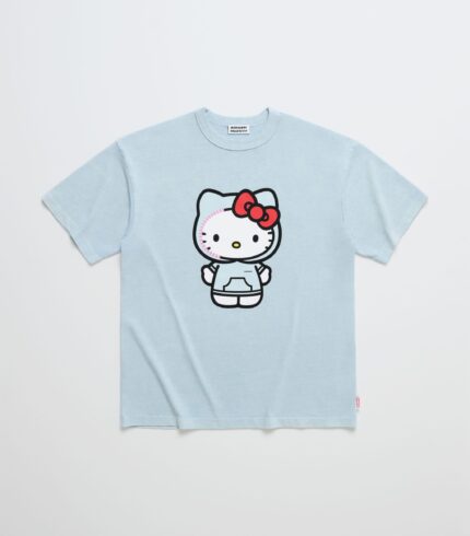 Hello Kitty® Heavyweight Tee