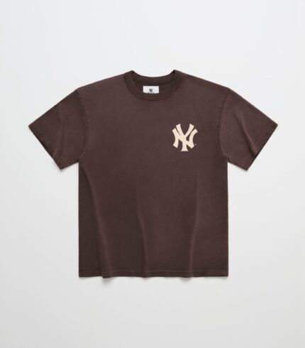 Yankees Washed Heavyweight Tee